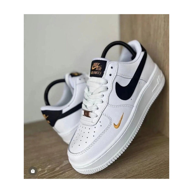 Tênis Nike Air Force